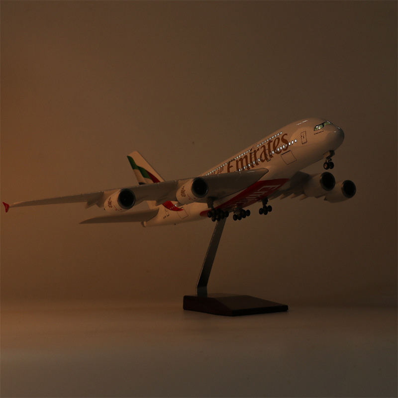 새로운 에미레이트 항공 A380 모형 비행기 1/160 - Model Airplane Plastic 리뷰 및 가격